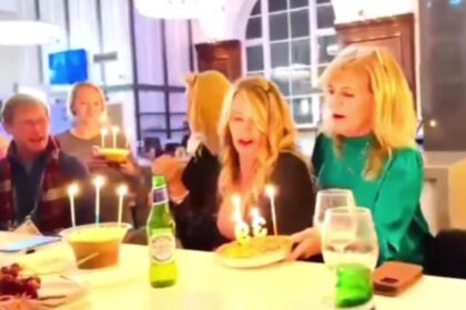 Nadia Comăneci, petrecere surpriză de ziua de naștere. Câți ani a împlinit sportiva