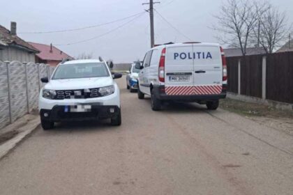 Atac violent într-o locuință din Dolj: un bărbat a fost ucis, iar alte două persoane au fost rănite