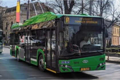 Schimbare majoră privind circulația autobuzelor din cauza ninsorilor anunțate pentru București. Anunțul STB