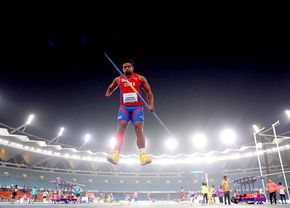 25 de imagini memorabile din sportul anului 2025 » Iluzii optice, atleți „zburători” și momente de neuitat pentru România