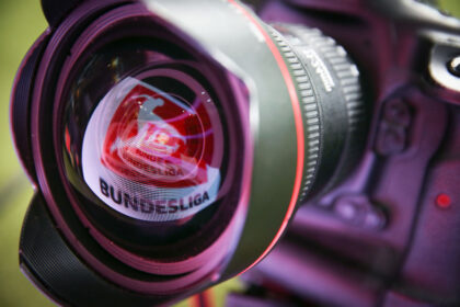 St. Pauli -3, ACUM, pe Digi Sport 4. Dortmund -1, în etapa a 29-a