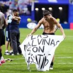 Argentina riscă sancțiuni din cauza bannerului afișat de jucătorii ei după meci!